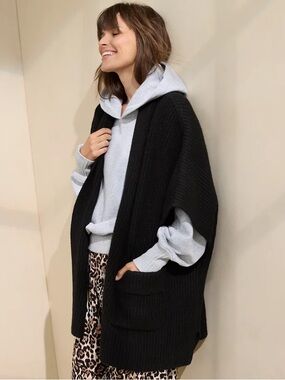 NWT Aerie Shawl Collar Sweater Cape True Black XS/S